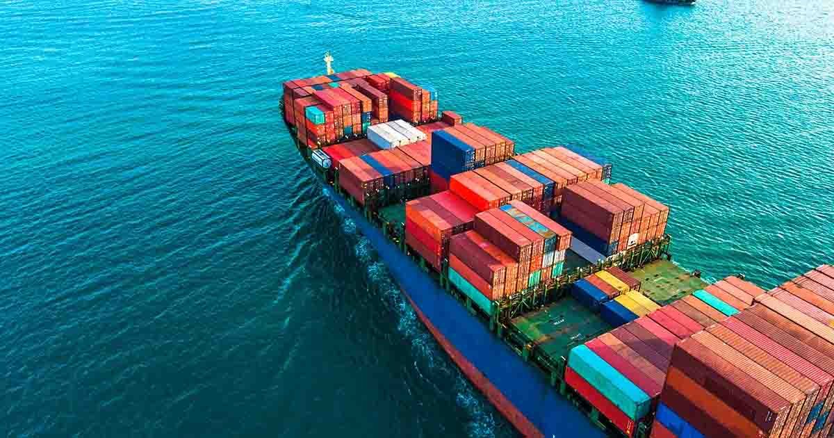 Imagem navio com containers